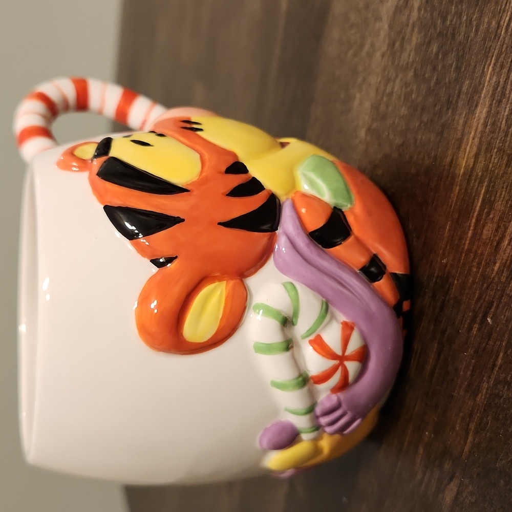 Tigger ( Winnie The Pooh ) Christmas Candyland Mug - Picture 2 of 7